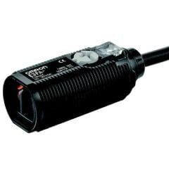 Omron E3FA-DP13 100cm Cisimden Yansımalı Fotoelektrik Sensör