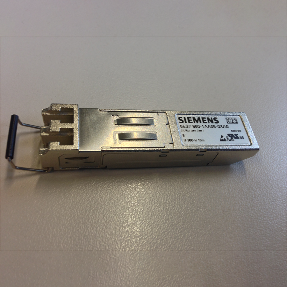 Siemens 6ES7960-1AA06-0XA0 S7-400 CPU ve Modül Aksesuar